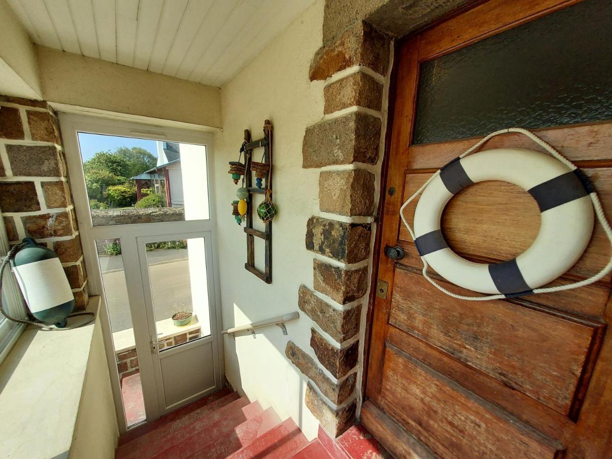 Maison Au Coeur Du Bourg, Plages A Pied ปลูกาส์นู ภายนอก รูปภาพ